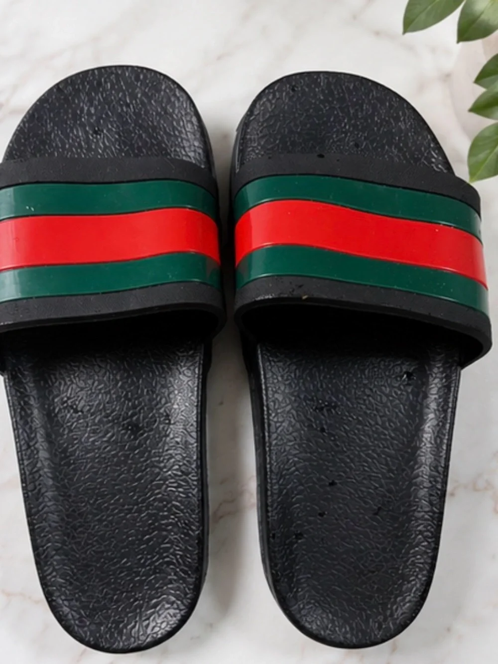 Gucci Black Slides with Signature Green and Red Stripes—MEN’S WEAR